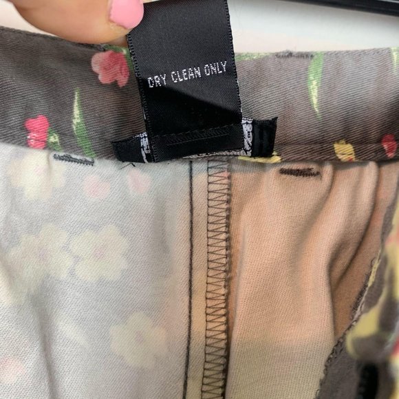 INC INTERNATIONAL CONCEPTS Gray Floral Stretch Cropped Pants Sz 14P - Picture 8 of 8
